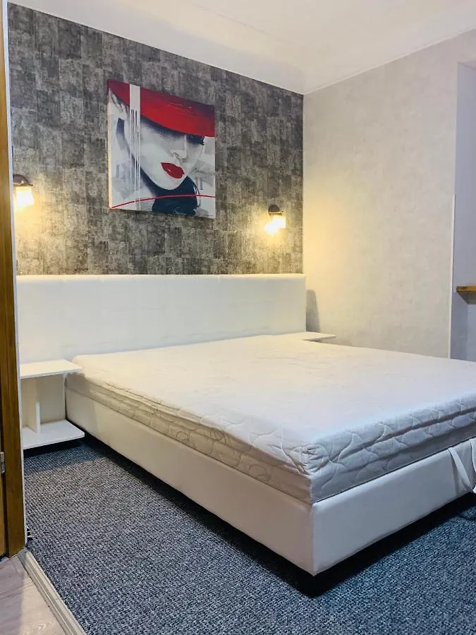 Apartment On Staroyevreyska Near Square Lviv
