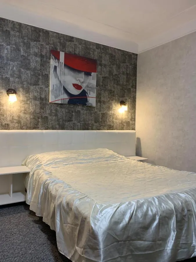 Apartment On Staroyevreyska Near Square Lviv
